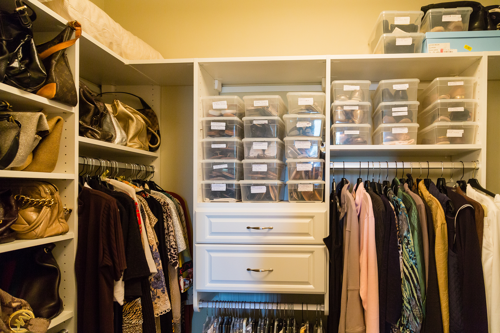 http://www.motivation4success.net/how-to-declutter-your-home-for-good/